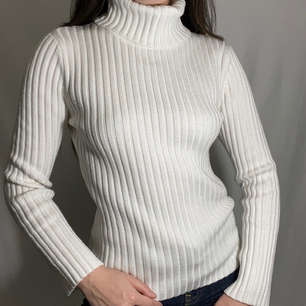 Womens @nyandcompany white turtleneck size M